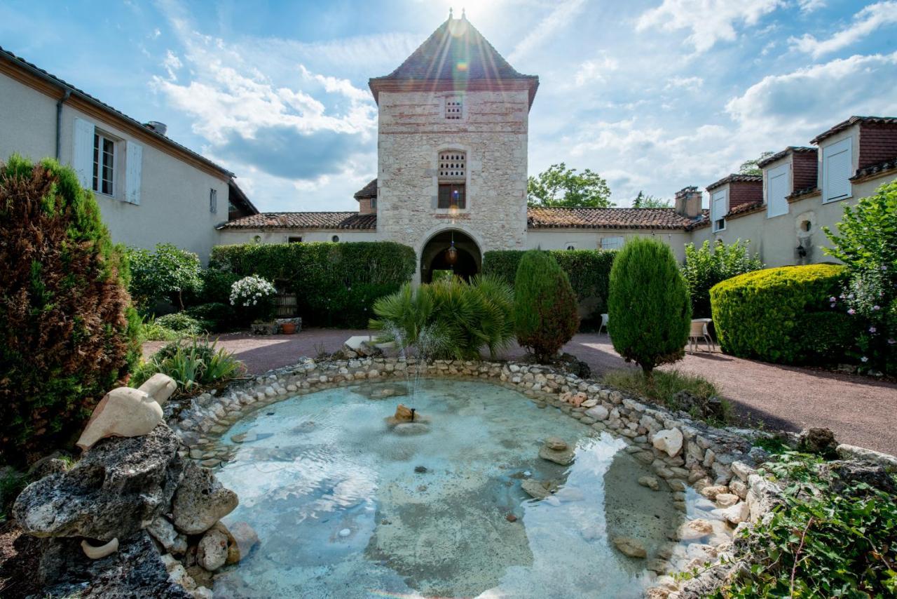Logis Hotel Le Prince Noir Serignac-sur-Garonne Luaran gambar