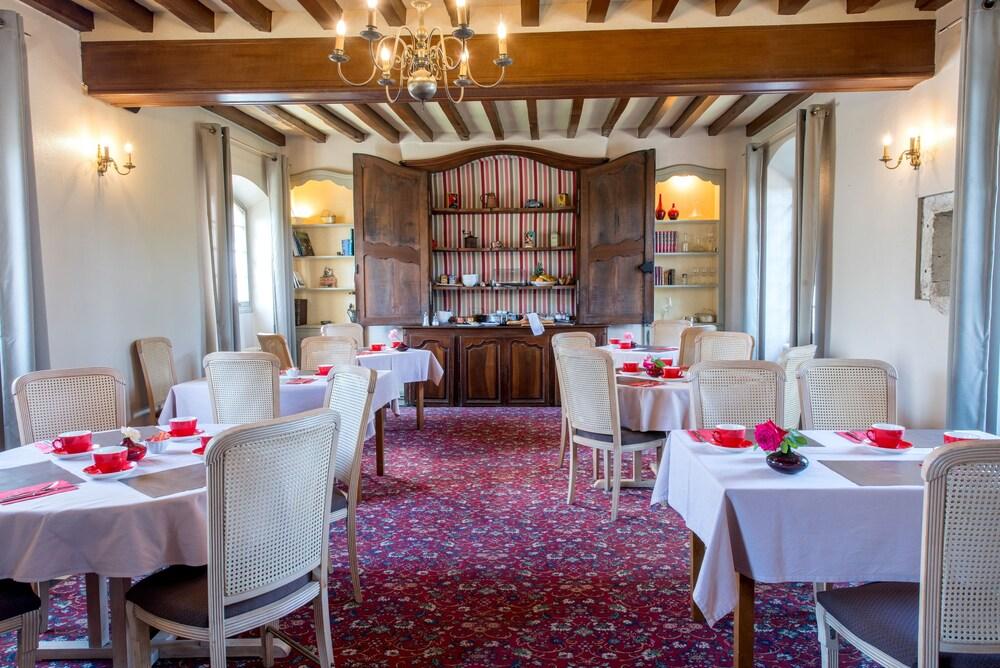 Logis Hotel Le Prince Noir Serignac-sur-Garonne Luaran gambar