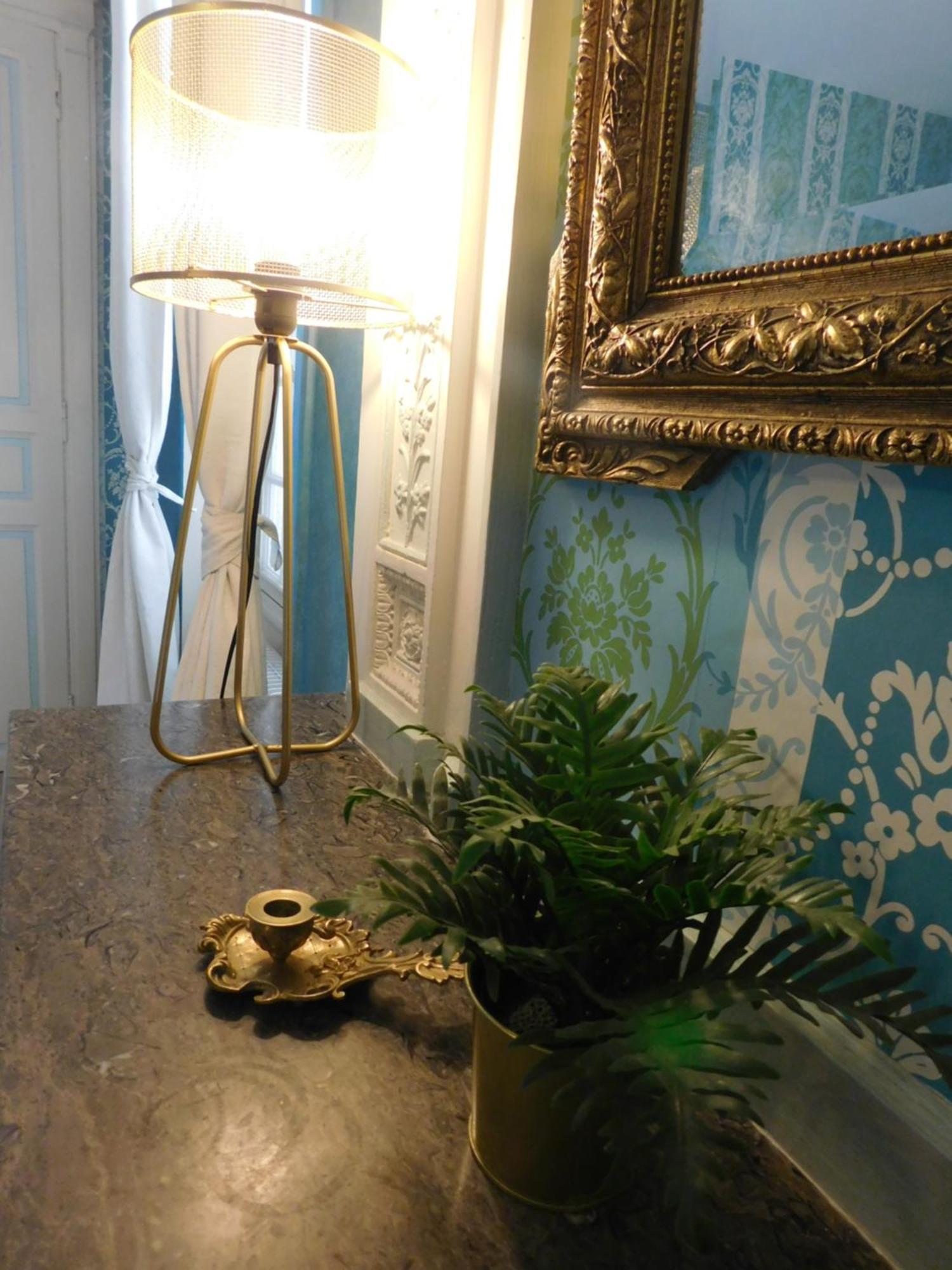 Logis Hotel Le Prince Noir Serignac-sur-Garonne Luaran gambar