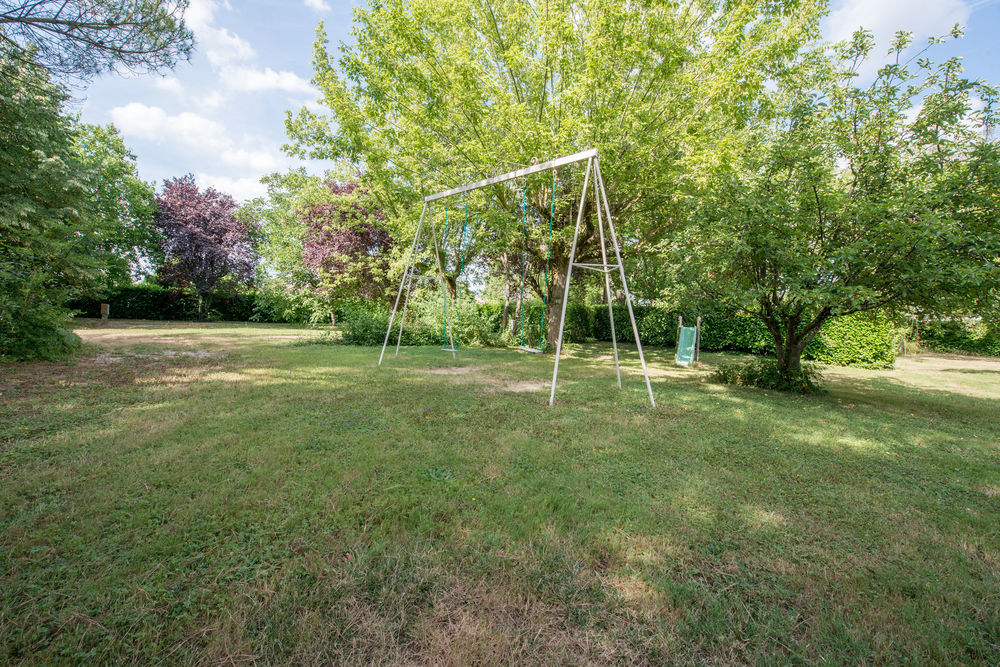 Logis Hotel Le Prince Noir Serignac-sur-Garonne Luaran gambar